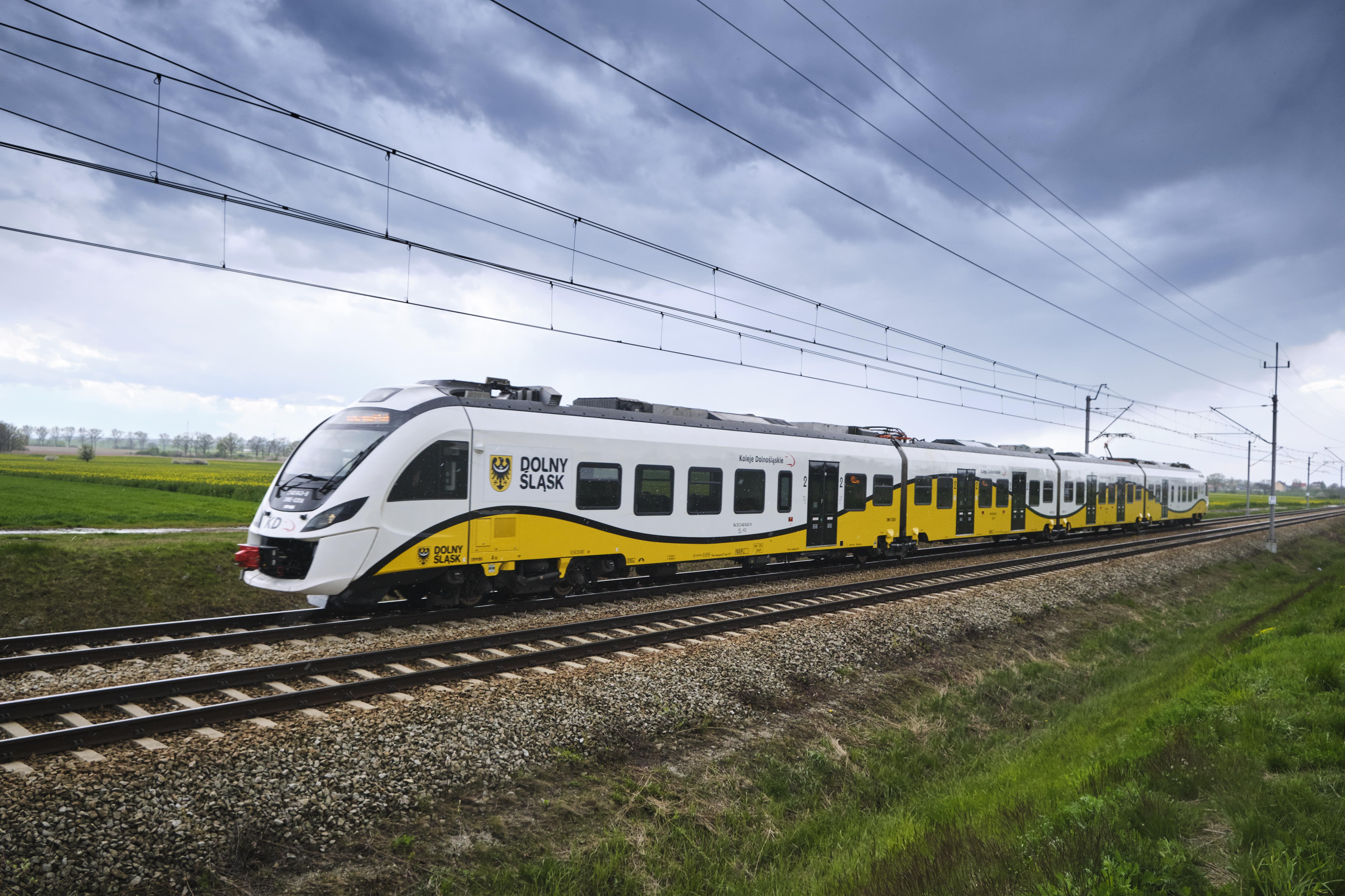Wchodzi nowy rozkład jazdy pociągów