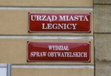 W legnickim urzędzie miasta ma być teraz z górki