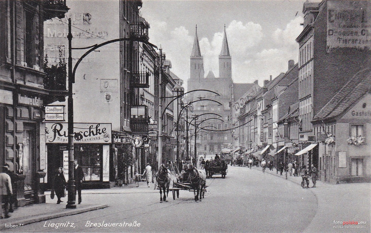 Centrum Legnicy sto lat temu. Nie wszędzie się zmieniło! Rozpoznasz te miejsca?