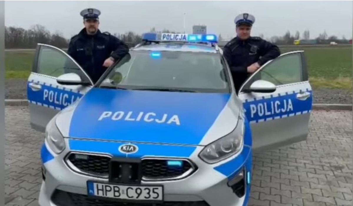 6200 zł na start i pewna praca. Policja w Legnicy szuka nowych funkcjonariuszy