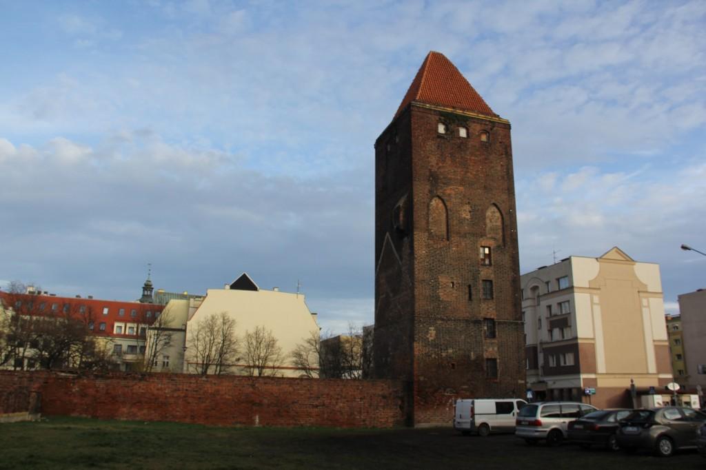 Brama Chojnowska odzyska dawny blask. Jest wykonawca inwestycji