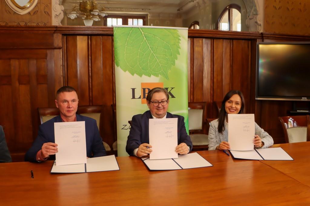 Samochodówka dogadała się z LPGK. Klasa patronacka od nowego roku szkolnego