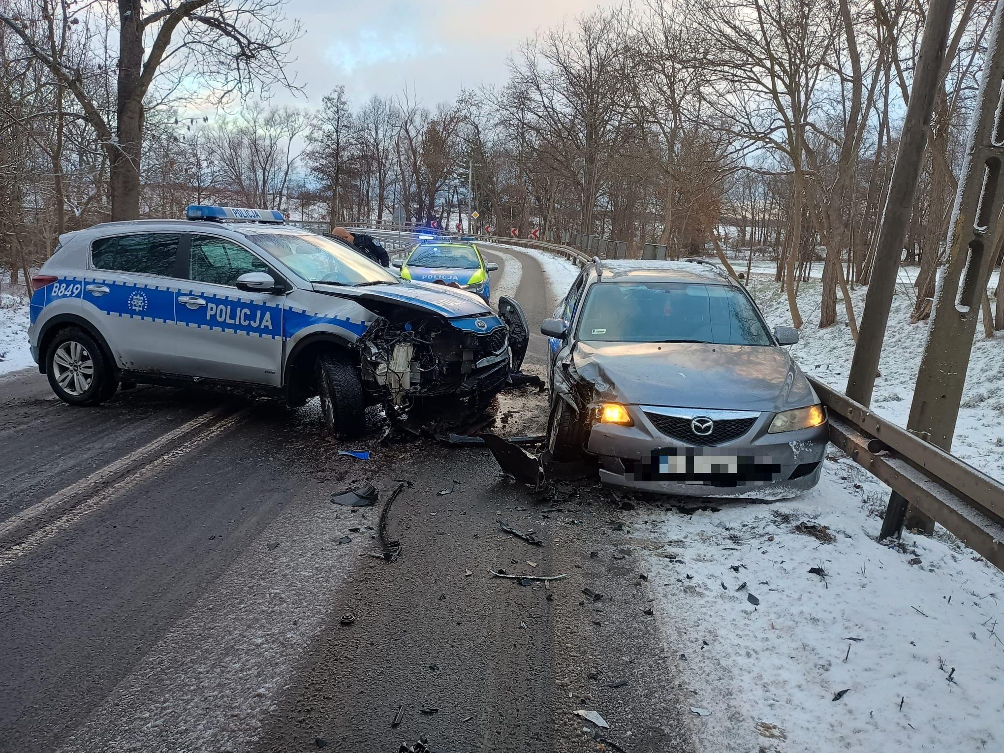 Pościg, rozbity radiowóz i narkotyki. Dogadał się na 2 lata i 8 miesięcy więzienia