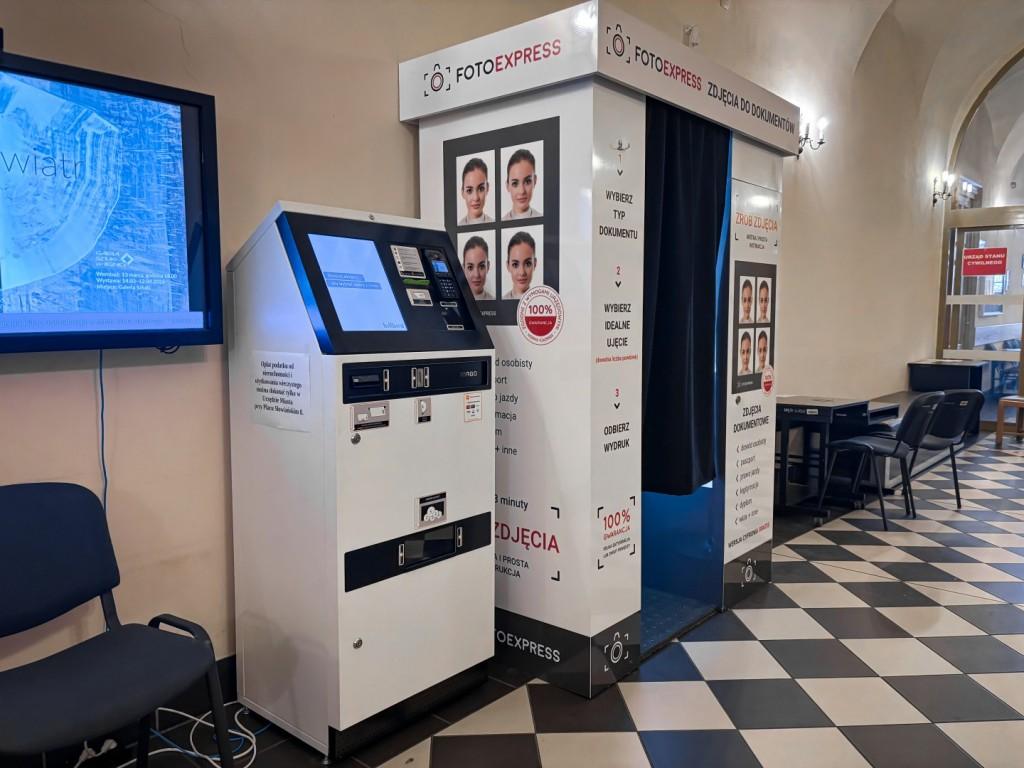 Idziesz po dowód lub prawo jazdy? W legnickim urzędzie zrobisz teraz zdjęcie