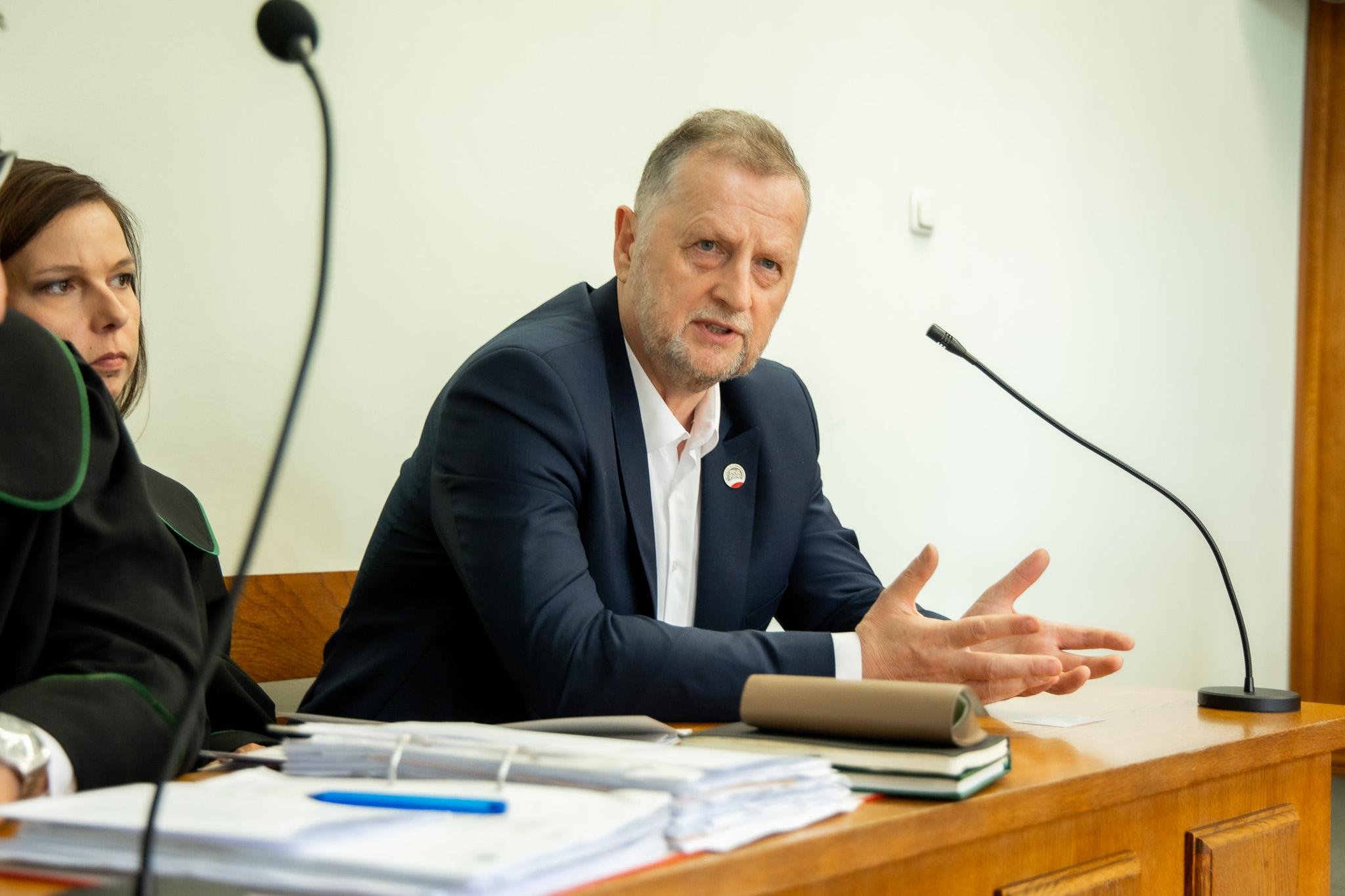 Ruszył proces Roberta Raczyńskiego przeciwko Onetowi i TVN [WIDEO]