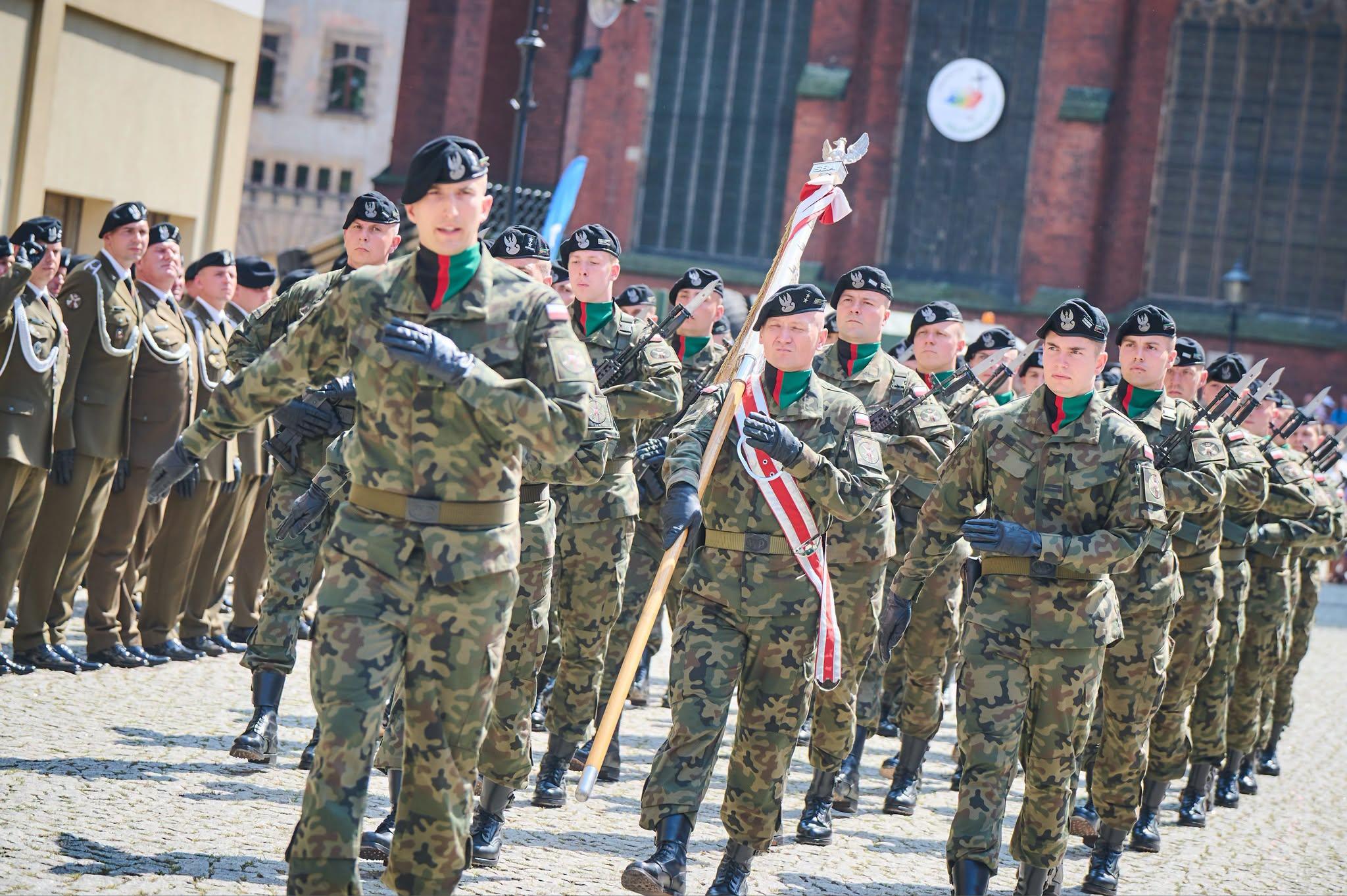 Czołgi, amerykańska orkiestra i potańcówka na Rynku. Legnica szykuje wielkie święto Wojska Polskiego