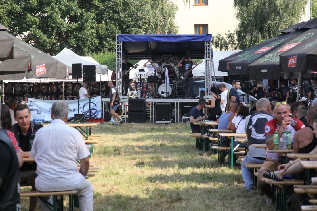 Weekend w Legnicy zapowiada się naprawdę gorąco. Motory, wojsko, koncerty i noc pod gwiazdami