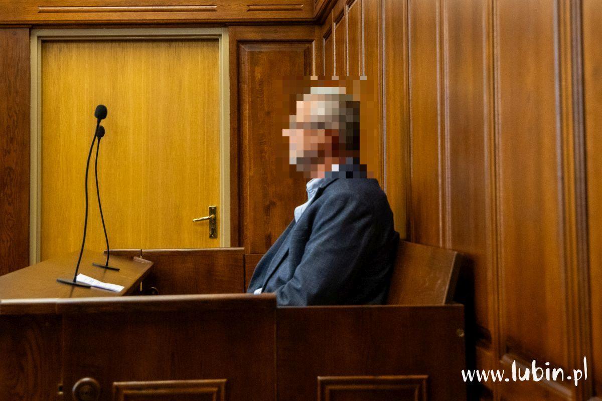 Ruszył proces radnego oskarżonego o pedofilię. Jan B.: „Będę wszystkich przepraszał”